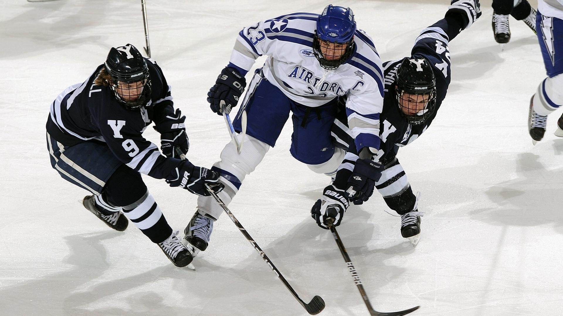 《电竞赛事年度回顾：那些令人难忘的瞬间》，电竞比赛历史